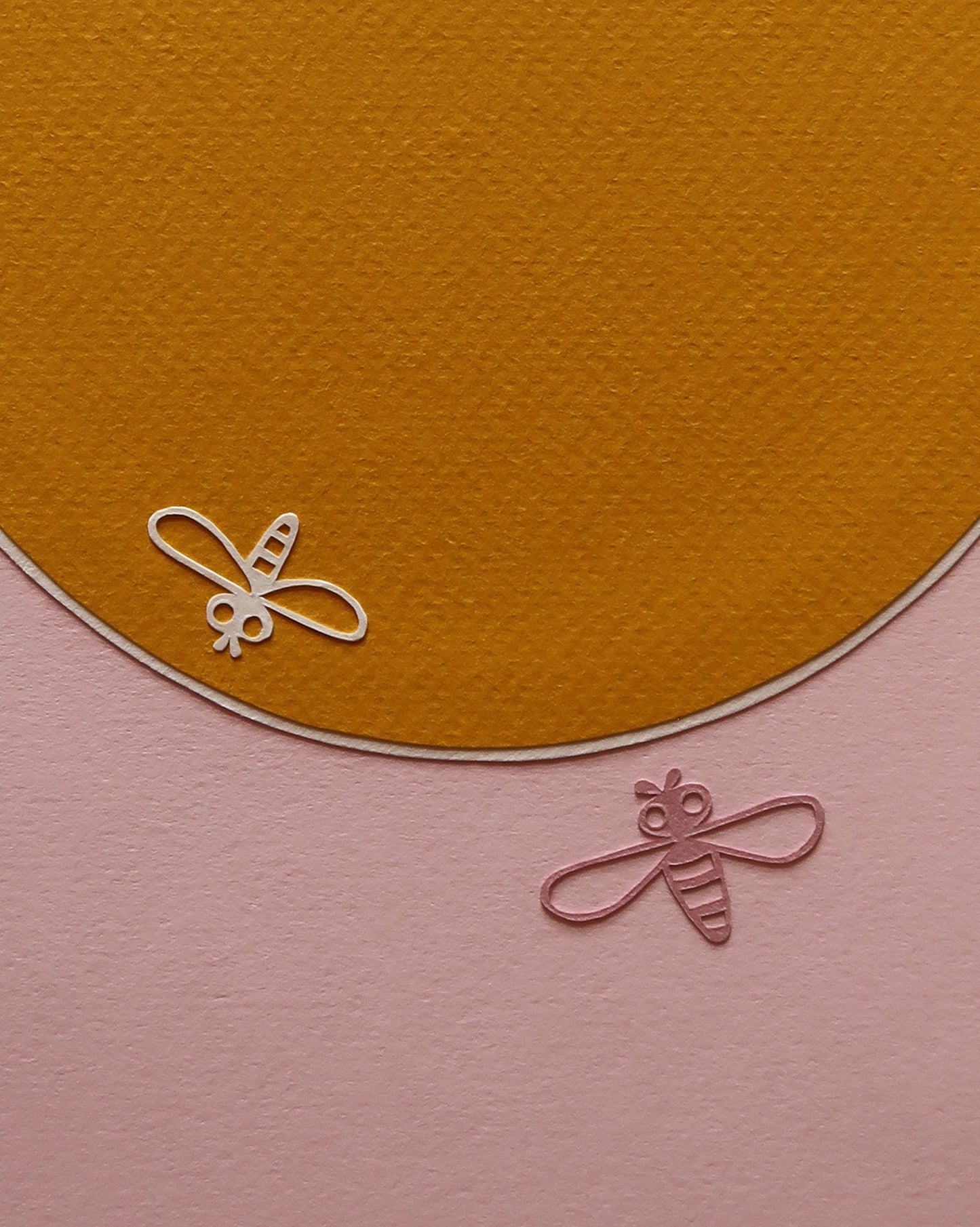 Svirrefluer i solen A4