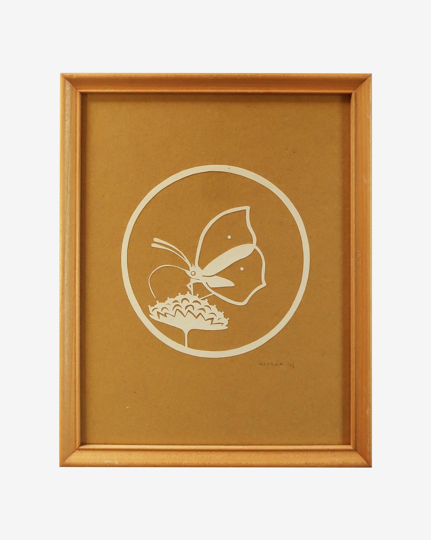 Citronsommerfugl på blåhat 23x18 cm